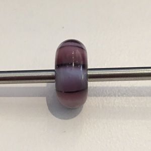 Trollbeads purple stripes glass bead